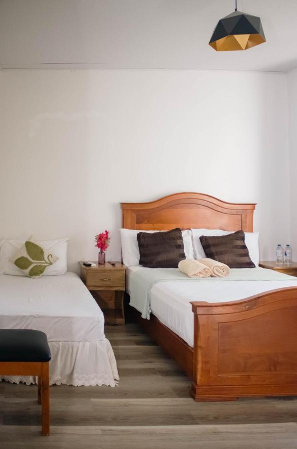 Hotel, Cocoview Valle De Angeles Luaran gambar